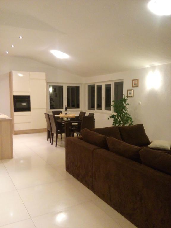Adriatic Rose Apartment Turanj Exterior foto